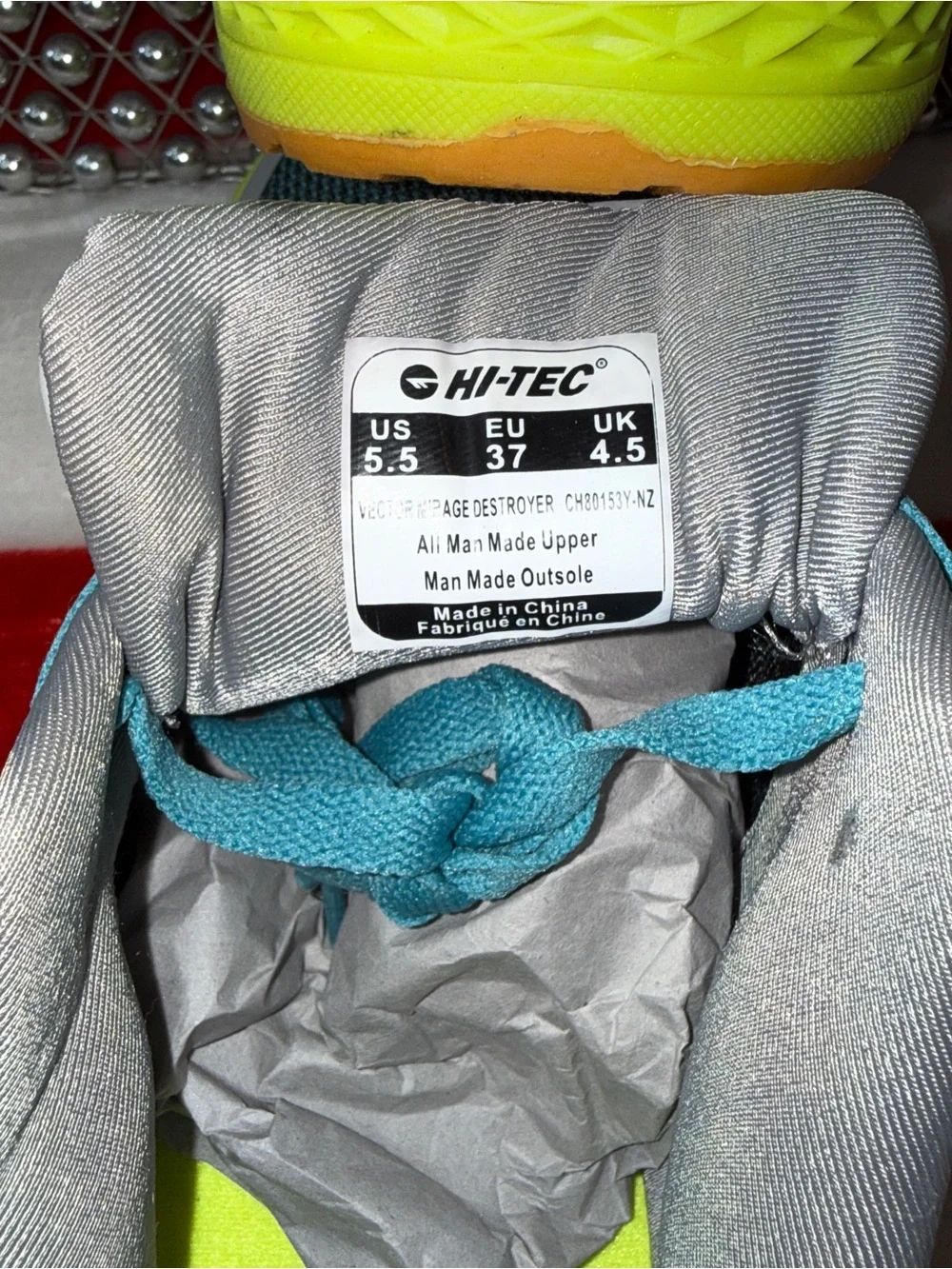 Hi-Tec Boys 5.5 or Girls 7 Gray Blue Neon Yellow Athletic Basketball Sneakers